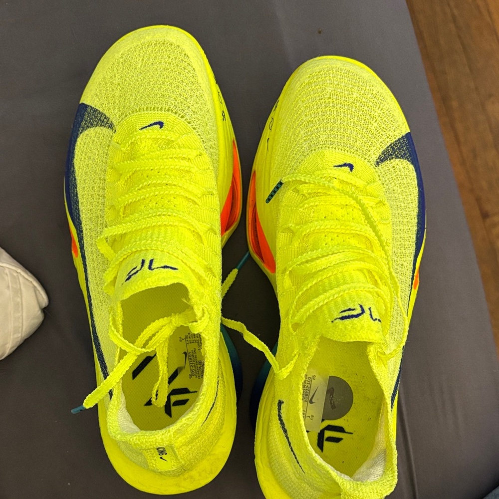 Nike Neon Yellow Women's Sneakers with Navy and Orange Accents